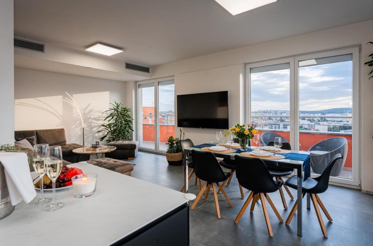 Penthouse Letnanske Zahrady * Praag