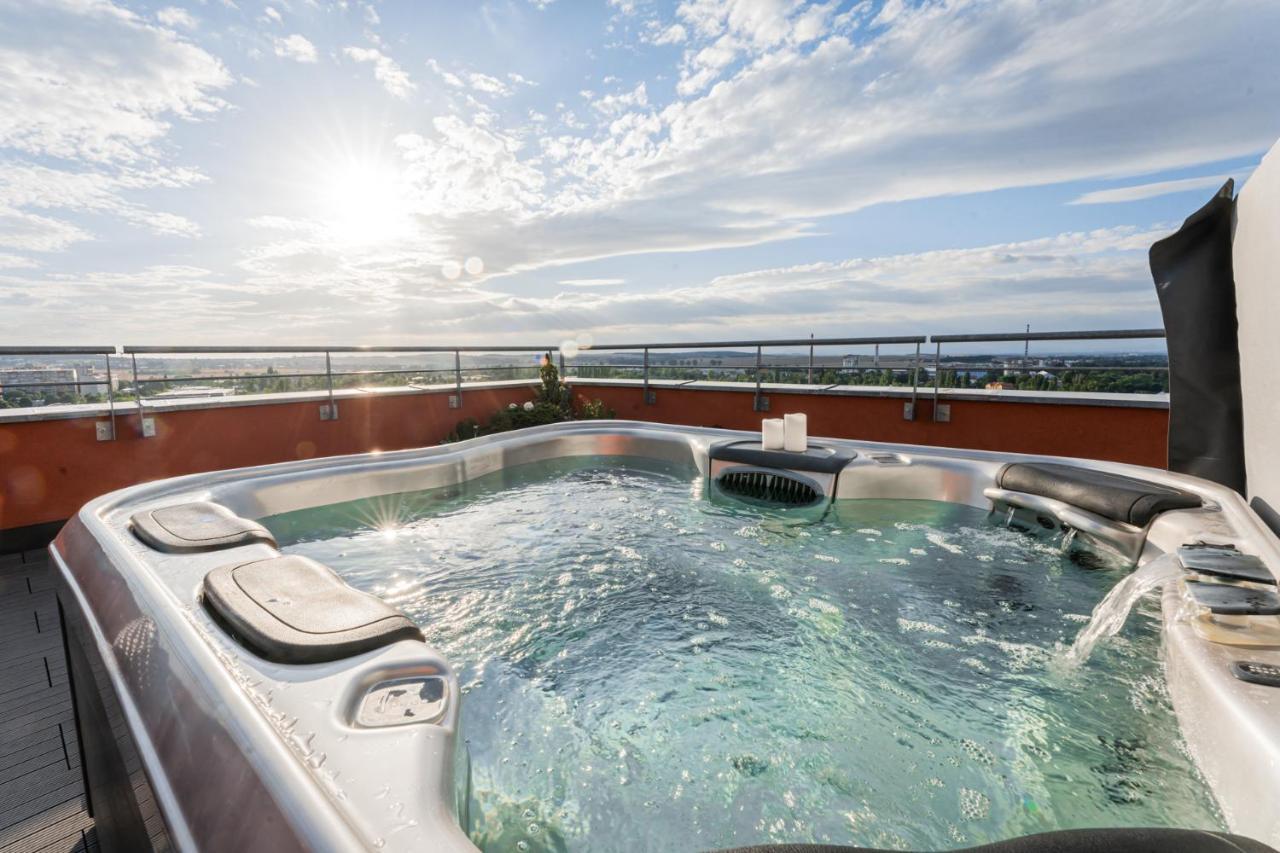 Apartment Penthouse Letnanske Zahrady Prague